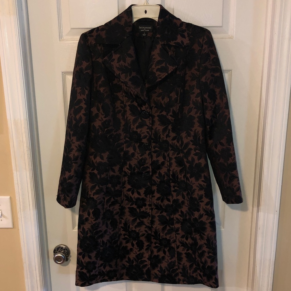Signature by Larry Levine Black & Brown Floral Jacquard/Brocade Longline Blazer